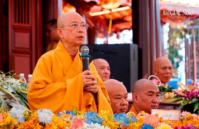 Thượng tọa Thích Huệ Khai đạo từ