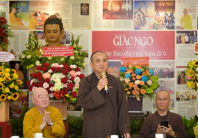 Thượng tọa Thích Tâm Hải, Tổng Biên tập Báo Giác Ngộ Thượng tọa Thích Tâm Hải, Tổng Biên tập Báo Giác Ngộ