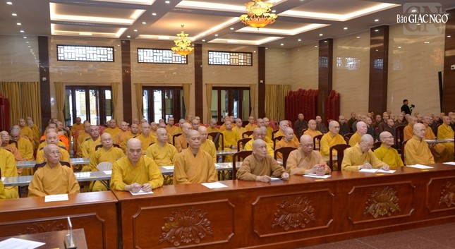 Phiên họp mở rộng được tổ chức sau lễ Bố-tát tập trung của chư Tăng