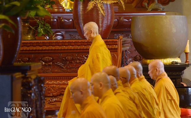 Bố-tát là sinh hoạt đặc thù và rất quan trọng của Tăng - Ảnh: Bảo Toàn