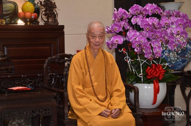 Đức Pháp chủ chia sẻ và mong muốn với sự lãnh đạo của Trưởng lão Hòa thượng Tăng Nô, GHPGVN tỉnh Sóc Trăng tiếp tục phát huy truyền thống đoàn kết, hòa hợp để trang nghiêm Giáo hội Đức Pháp chủ chia sẻ và mong muốn với sự lãnh đạo của Trưởng lão Hòa thượng Tăng Nô, GHPGVN tỉnh Sóc Trăng tiếp tục phát huy truyền thống đoàn kết, hòa hợp để trang nghiêm Giáo hội