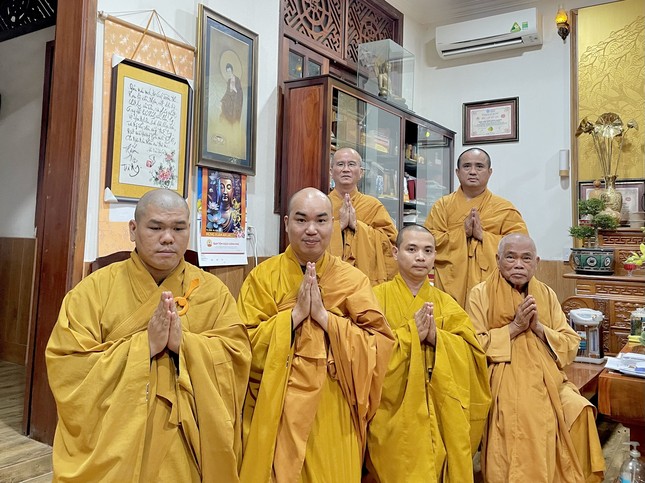 Khánh tuế Hòa thượng Thích Giác Toàn Khánh tuế Hòa thượng Thích Giác Toàn