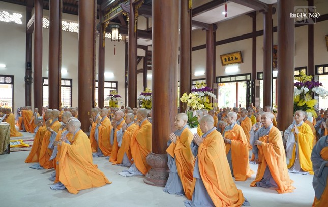 Ni giới thỉnh cầu Đại Tăng thọ An cư cho chư Ni tại Huế