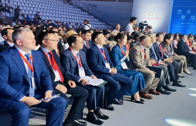 Phái đoàn Việt Nam tham dự Diễn đàn Phật giáo Quốc tế lần thứ 2