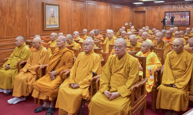 Chư vị Trưởng lão Thành viên Hội đồng Chứng minh tham dự