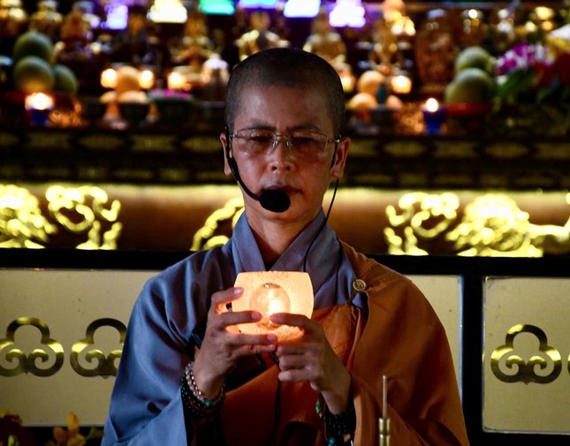 Sư cô Thích nữ Đức Tâm Sư cô Thích nữ Đức Tâm