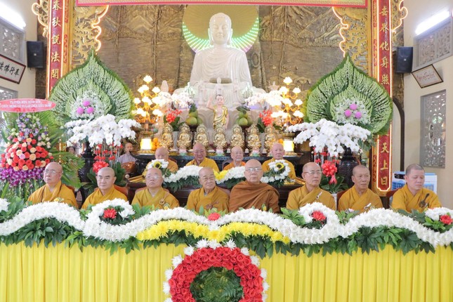 Chư tôn đức chứng minh buổi lễ Vu lan - Báo hiếu tại chùa Kiều Đàm Chư tôn đức chứng minh buổi lễ Vu lan - Báo hiếu tại chùa Kiều Đàm