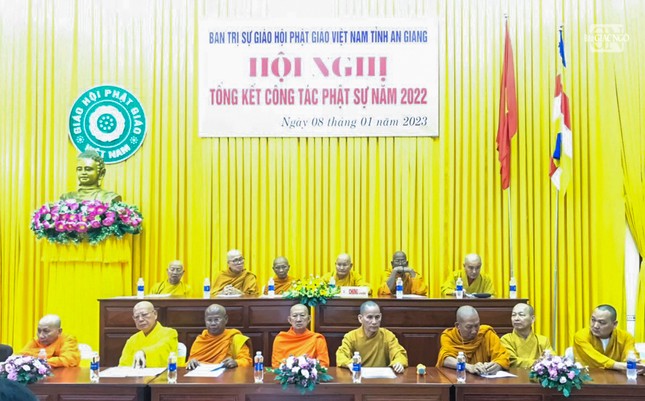 Chư tôn Giáo phẩm tham dự