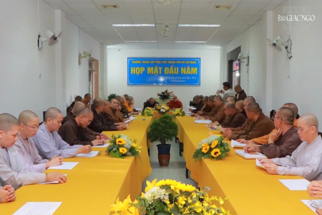 Chư tôn đức thảo luận nhiều vấn đề quan trọng đến chất lượng công tác giáo dục Chư tôn đức thảo luận nhiều vấn đề quan trọng đến chất lượng công tác giáo dục