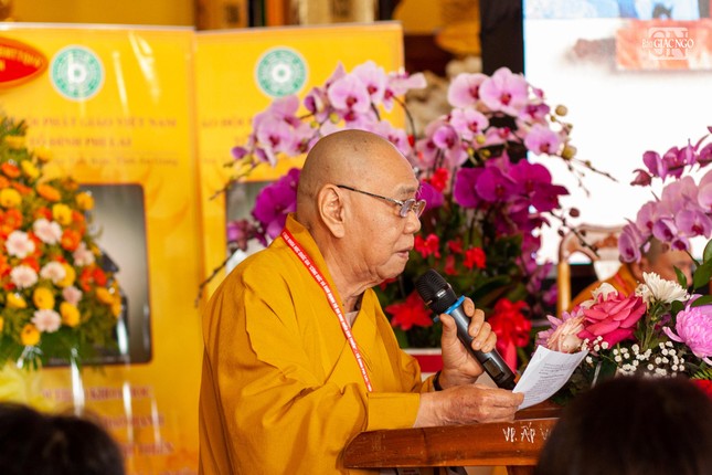 Hòa thượng Thích Thiện Pháp phát biểu chỉ đạo