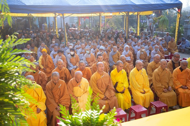 Đông đảo Tăng Ni tham dự Đông đảo Tăng Ni tham dự