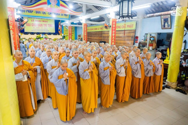 Giới tử chí thành hướng nguyện Giới tử chí thành hướng nguyện