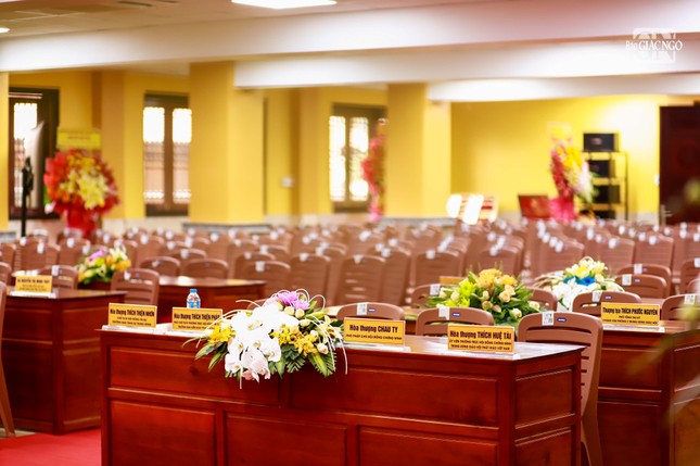 Quang cảnh hội trường