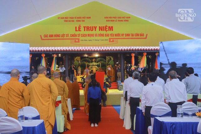 Không gian lễ truy niệm