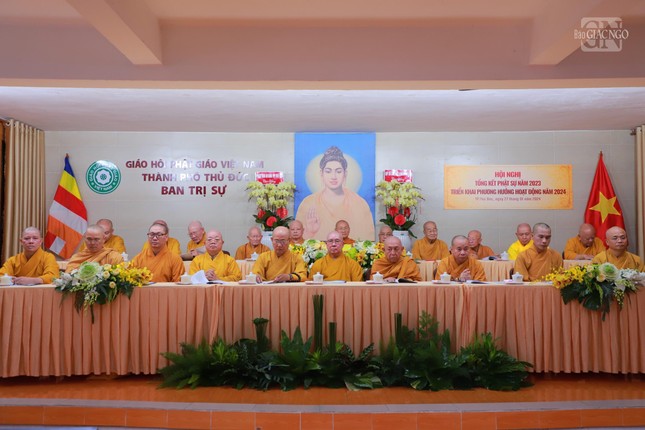 Chư tôn giáo phẩm tham dự