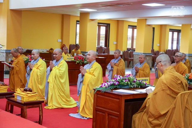 21 giới tử Sa-di phát nguyện thọ giới Tỳ-kheo 21 giới tử Sa-di phát nguyện thọ giới Tỳ-kheo