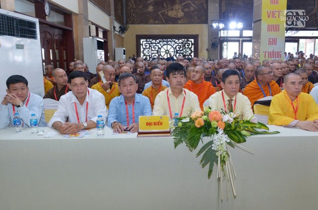 Đại diện lãnh đạo các cơ quan chức năng