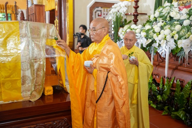 Sái tịnh Sái tịnh