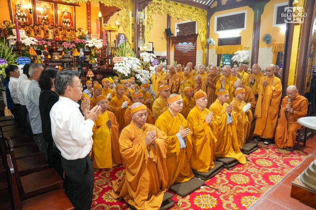 Nghi thức niệm Phật cầu gia hộ