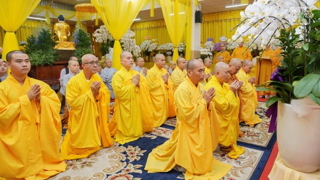 Tông môn tổ đình Vạn Đức Tông môn tổ đình Vạn Đức