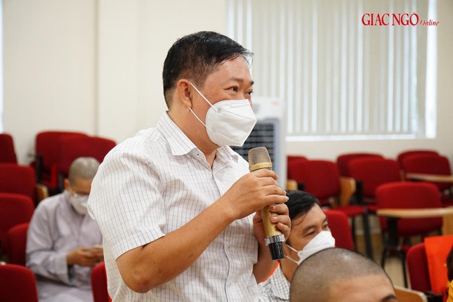 Tô Hoàng Phương, thành viên câu lạc bộ chia sẻ tại buôi họp mặt