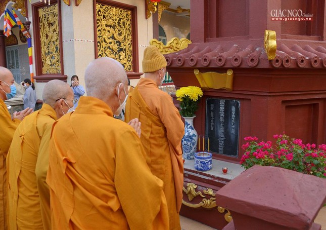 Tảo tháp chư vị Tổ sư đã trở thành truyền thống hàng năm của chư tôn đức Phật giáo TP