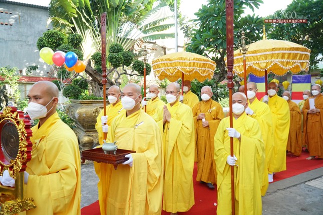 Cung nghinh chư tôn đức quang lâm Cung nghinh chư tôn đức quang lâm