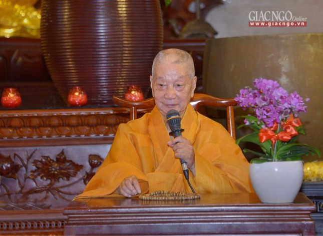 Trưởng lão Hòa thượng Quyền Pháp chủ giáo giới chư Tăng