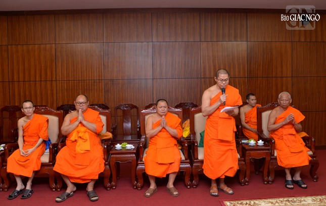 Chư vị giáo phẩm lãnh đạo Trung ương Liên minh Phật giáo Lào Chư vị giáo phẩm lãnh đạo Trung ương Liên minh Phật giáo Lào
