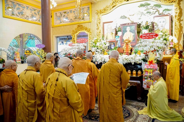 Xưng tán công hạnh vị giáo phẩm có công hạnh lớn lao trong việc thành lập và phát triển GHPGVN Xưng tán công hạnh vị giáo phẩm có công hạnh lớn lao trong việc thành lập và phát triển GHPGVN