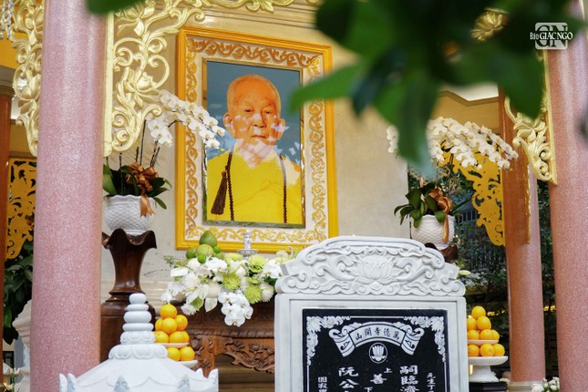 Bảo tháp Phù Thi - nơi lưu giữ thân tứ đại Đại lão Hòa thượng Thích Trí Tịnh Bảo tháp Phù Thi - nơi lưu giữ thân tứ đại Đại lão Hòa thượng Thích Trí Tịnh