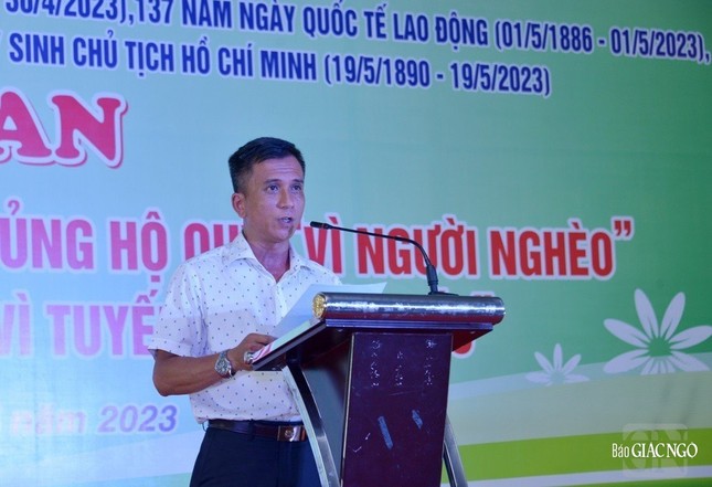 Ông Đoàn Hồng Hiệp, Ủy viên Thường vụ Quận ủy, Chủ tịch UBMTTQVN Q.10 phát biểu khai mạc Ông Đoàn Hồng Hiệp, Ủy viên Thường vụ Quận ủy, Chủ tịch UBMTTQVN Q.10 phát biểu khai mạc
