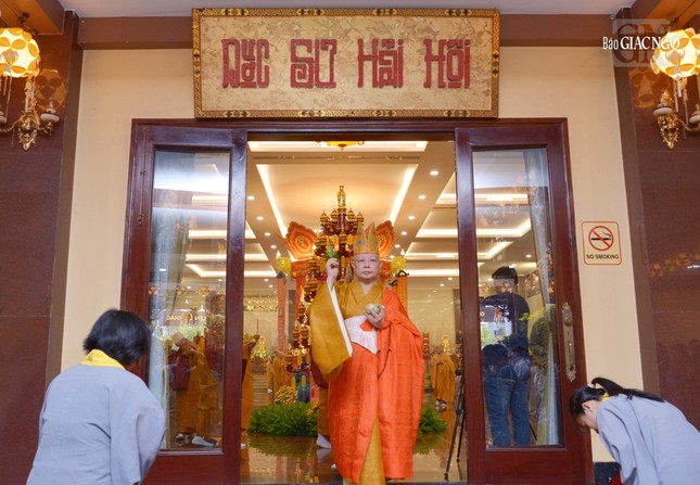 Niêm đàn sái tịnh