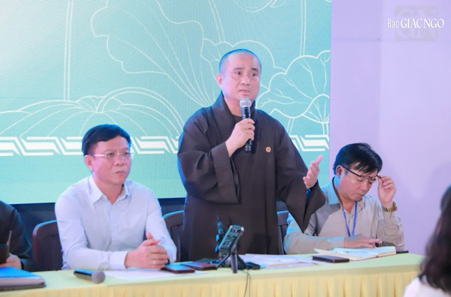 Thượng tọa Thích Tâm Hải, Ủy viên Hội đồng Trị sự, Phó Trưởng ban Thông tin - Truyền thông T.Ư phát biểu Thượng tọa Thích Tâm Hải, Ủy viên Hội đồng Trị sự, Phó Trưởng ban Thông tin - Truyền thông T.Ư phát biểu