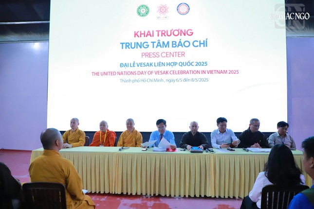 Buổi họp báo thông tin về chương trình Đại lễ Buổi họp báo thông tin về chương trình Đại lễ