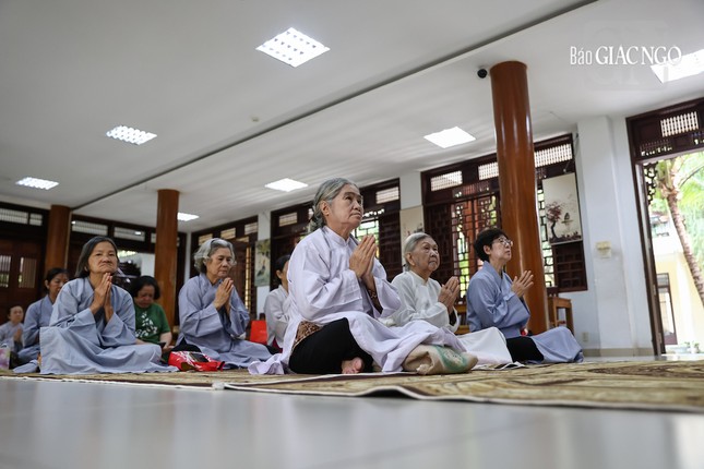 Đây là nghi thức được đặc biệt tại trường hạ Quảng Hương Già Lam, được Đại lão Hòa thượng Thích Trí Thủ đặt ra nhằm khích lệ chư Tăng tinh tấn trên con đường tu học, cũng là dịp để hàng Phật tử tăng trưởng tín tâm nơi Tăng-già Đây là nghi thức được đặc biệt tại trường hạ Quảng Hương Già Lam, được Đại lão Hòa thượng Thích Trí Thủ đặt ra nhằm khích lệ chư Tăng tinh tấn trên con đường tu học, cũng là dịp để hàng Phật tử tăng trưởng tín tâm nơi Tăng-già