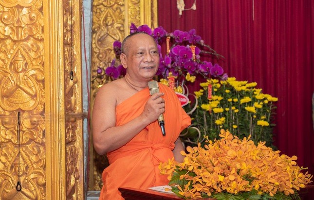 Hòa thượng Danh Lung phát biểu tri ân Hòa thượng Danh Lung phát biểu tri ân