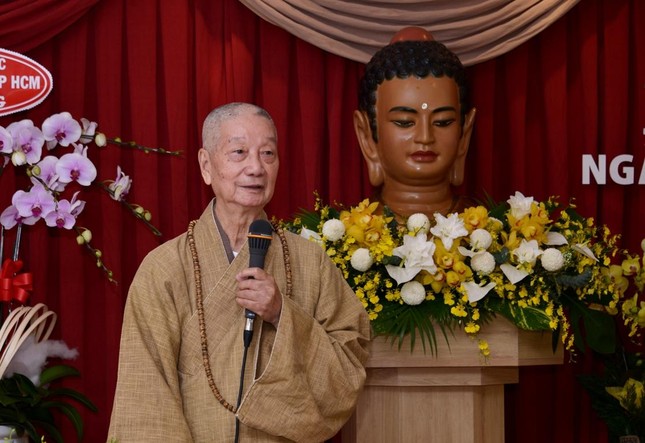 Trưởng lão Hòa thượng Tổng Biên tập ôn lại quá trình vượt khó của báo Giác Ngộ