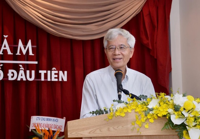 GS.TS.Huỳnh Như Phương chia sẻ kỷ niệm viết báo, đọc báo Giác Ngộ