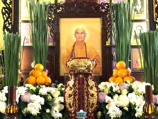 Di ảnh Hòa thượng Thích Thiện Bình tại Tổ đường chùa Bửu Liên Di ảnh Hòa thượng Thích Thiện Bình tại Tổ đường chùa Bửu Liên