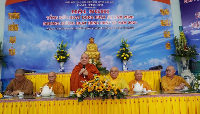 Hòa thượng Thích Thiện Tâm ban đạo từ chứng minh Hòa thượng Thích Thiện Tâm ban đạo từ chứng minh