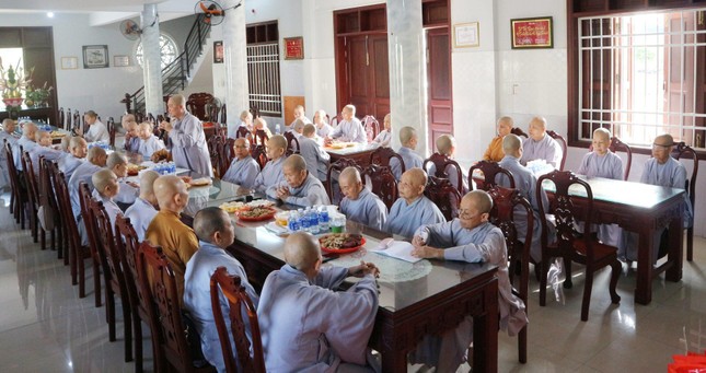 Phân ban Ni giới tỉnh Bến Tre tổng kết công tác năm 2020, triển khai Phật sự 2021 Phân ban Ni giới tỉnh Bến Tre tổng kết công tác năm 2020, triển khai Phật sự 2021