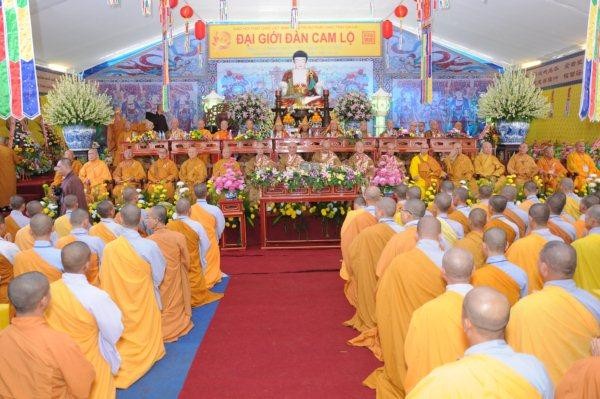 Đại giới đàn Cam Lộ do Ban Trị sự Phật giáo tỉnh Gia Lai tổ chức năm 2010 Đại giới đàn Cam Lộ do Ban Trị sự Phật giáo tỉnh Gia Lai tổ chức năm 2010