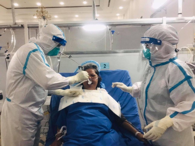 Bón cơm cho bệnh nhân nặng