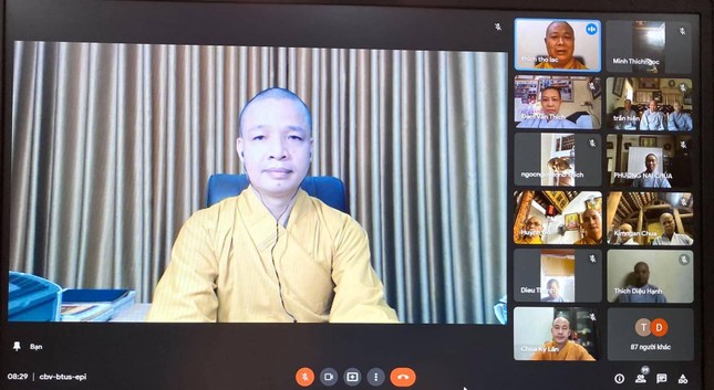 Thượng tọa Thích Minh Quang, Phó trưởng Ban Trị sự kiêm Chánh Thư ký thông qua chương trình hành đạo trực tuyến Thượng tọa Thích Minh Quang, Phó trưởng Ban Trị sự kiêm Chánh Thư ký thông qua chương trình hành đạo trực tuyến