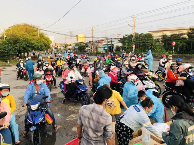 Bà con từ vùng dịch trở về trên địa phận tỉnh Long An