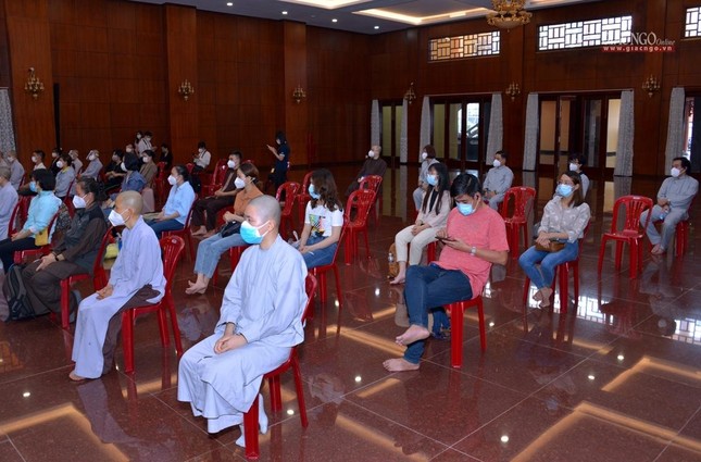 50 Tăng Ni, Phật tử sẽ phục vụ tại Bệnh viện Hồi sức Covid-19 - TP.Thủ Đức 50 Tăng Ni, Phật tử sẽ phục vụ tại Bệnh viện Hồi sức Covid-19 - TP.Thủ Đức