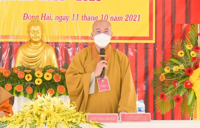 Thượng toạ Thích Giác Nghi thay mặt Ban Trị sự Phật giáo tỉnh phát biểu