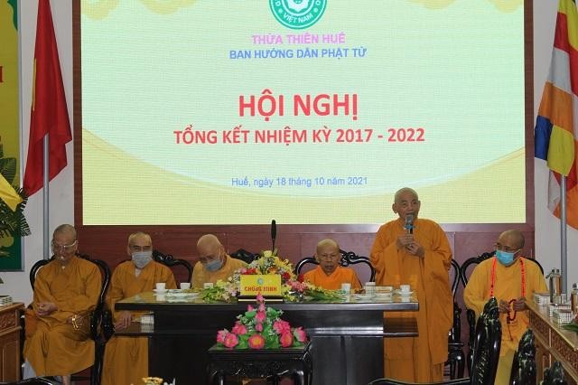 Hòa thượng Thích Đức Thanh ban đạo từ Hòa thượng Thích Đức Thanh ban đạo từ