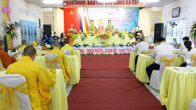 Quang cảnh hội nghi tổng kết hoạt động nhiệm kỳ 2016-2026, suy cử nhân sự nhiệm kỳ mới